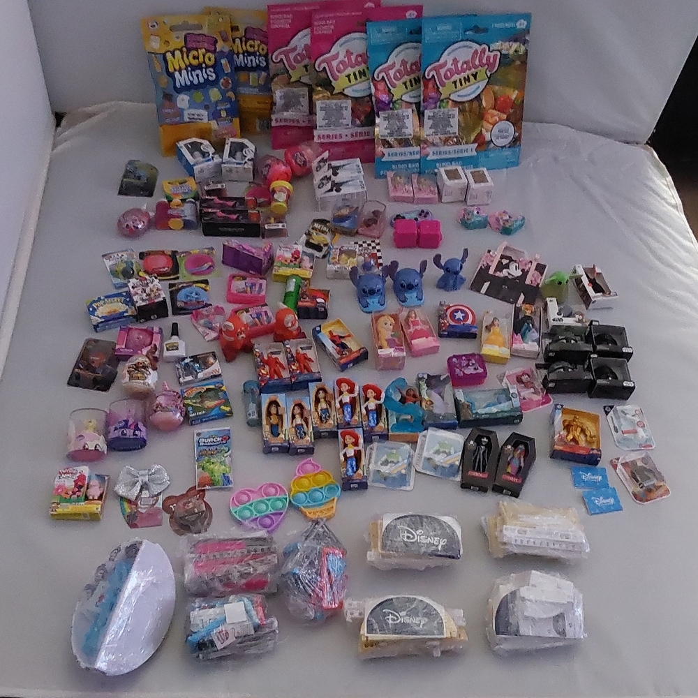 Zuru Mini Brands Lot of 100+pcs  Disney Toy Story Toys Includes Dup